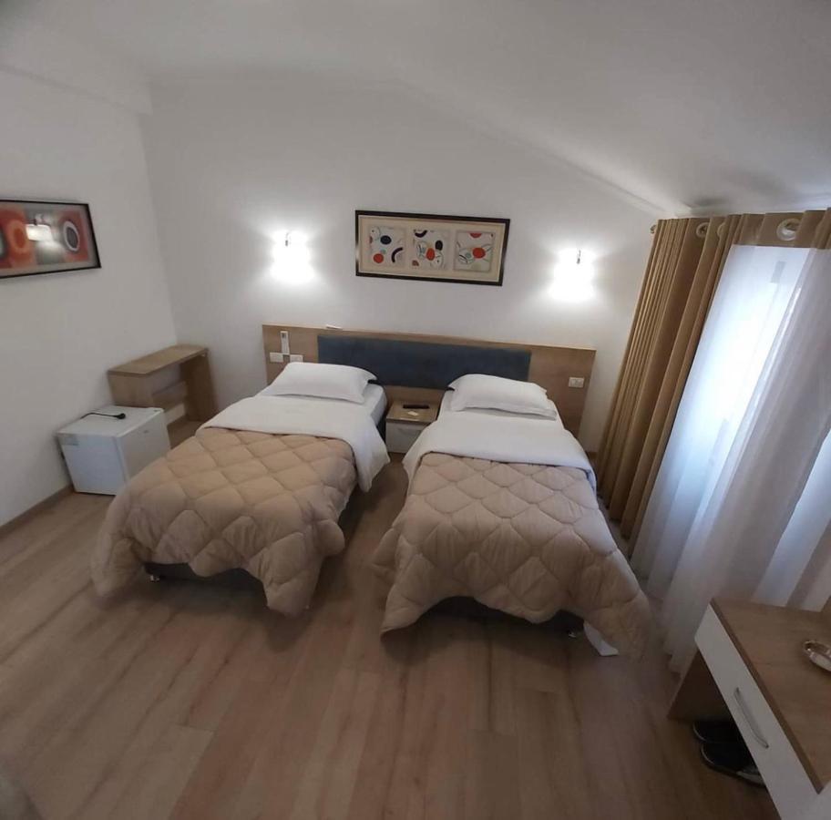 Hotel Darda Kamez Esterno foto